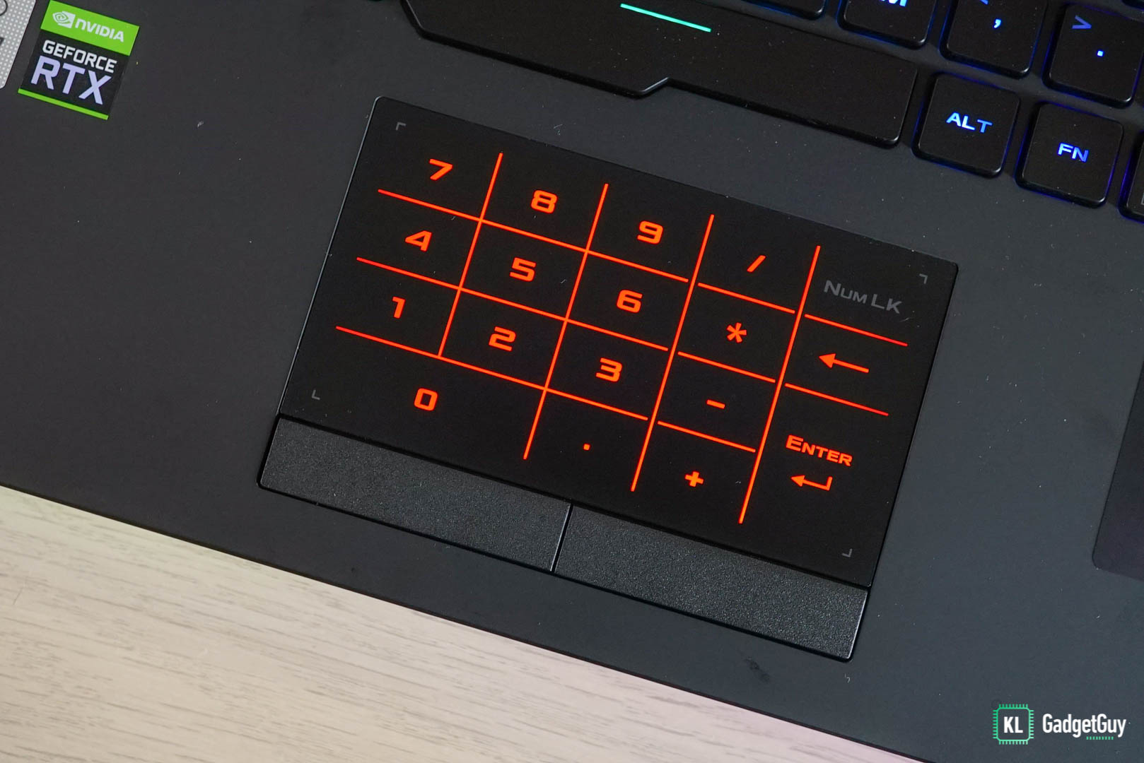 asus rog strix scar 15 2020 numpad