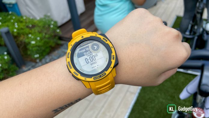 garmin venu vs instinct solar