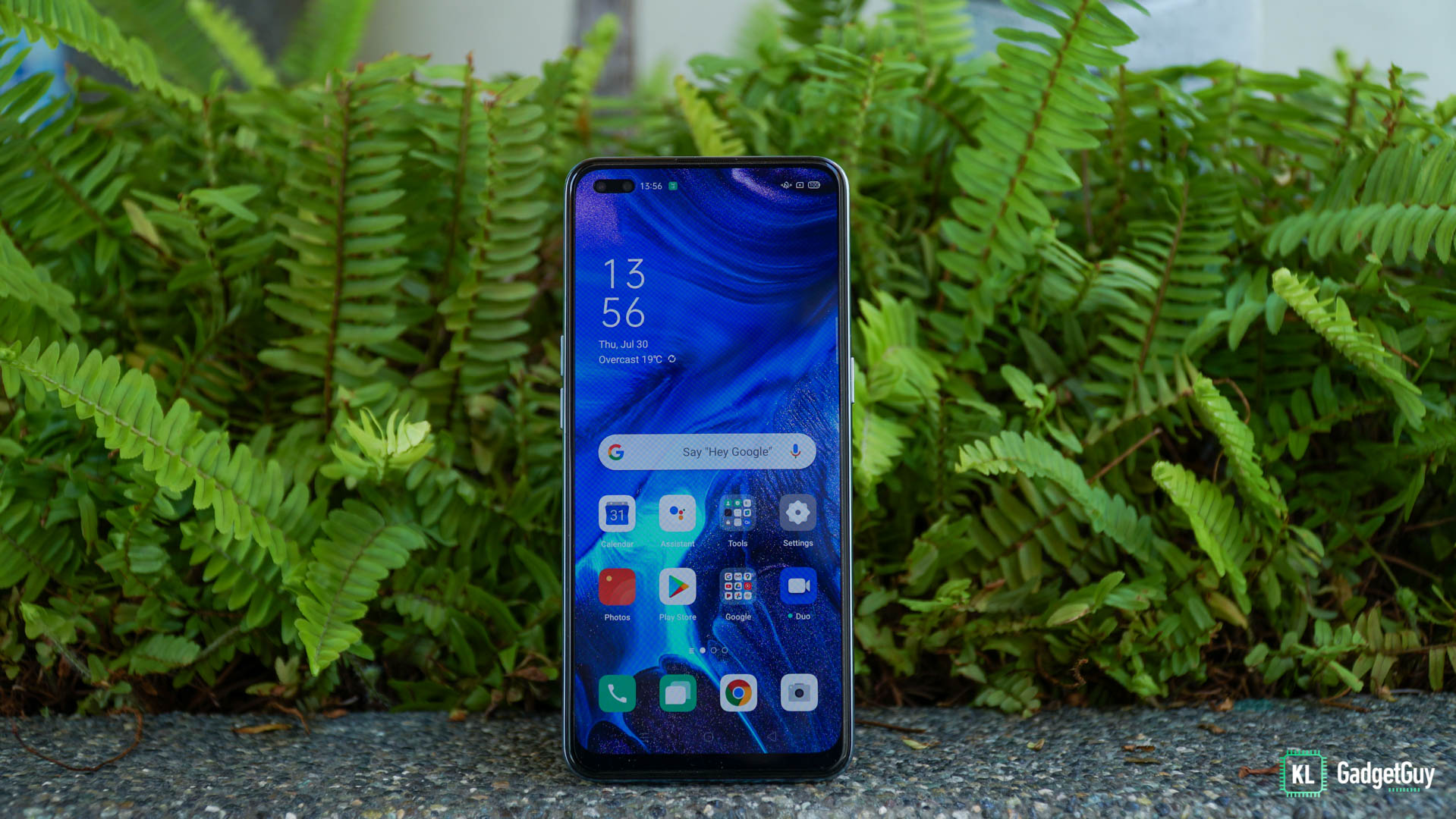 OPPO Reno4 screen