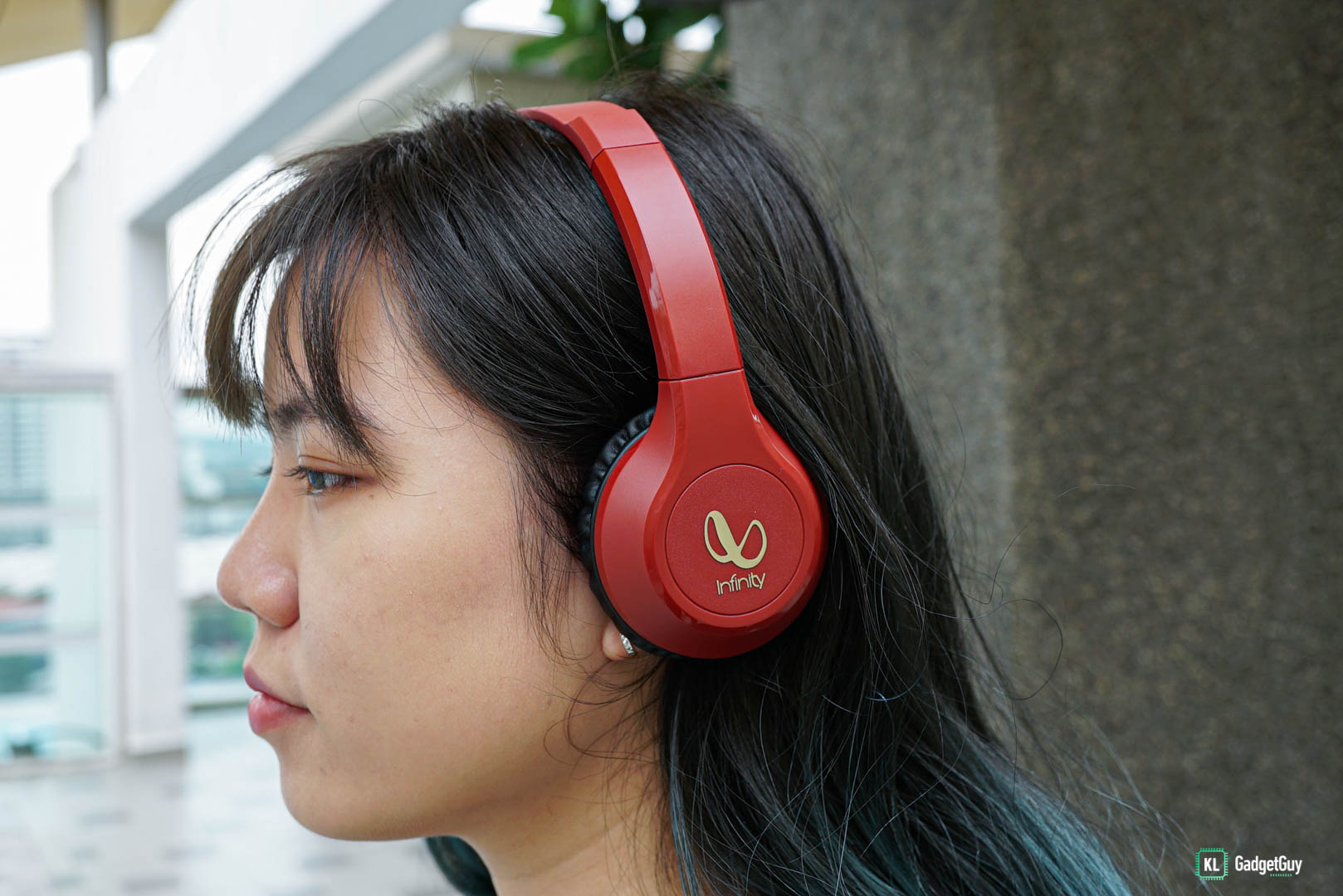 Infinity Tranz 700 Review Affordable and uninspired headphones