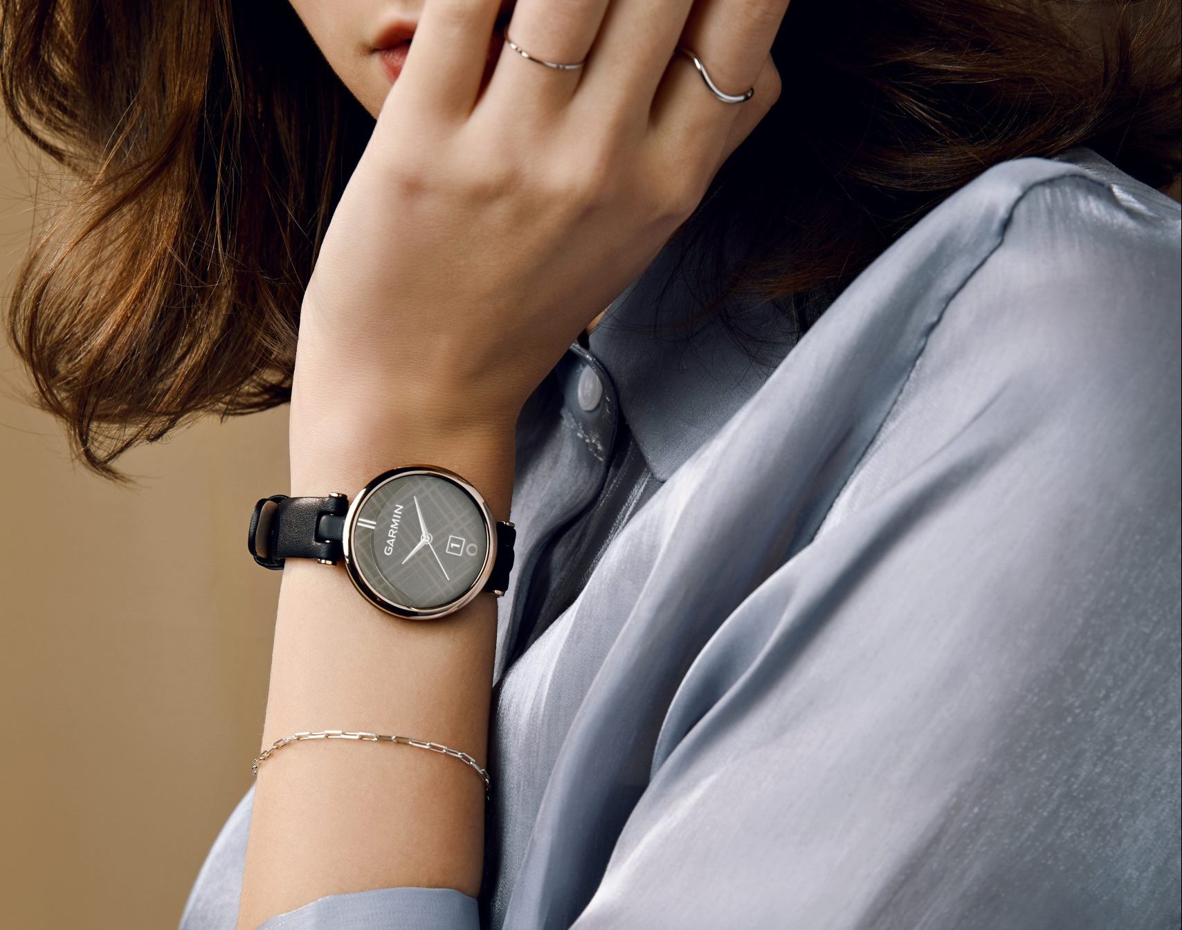 Fashion-Forward Smartwatches for the Modern Woman
