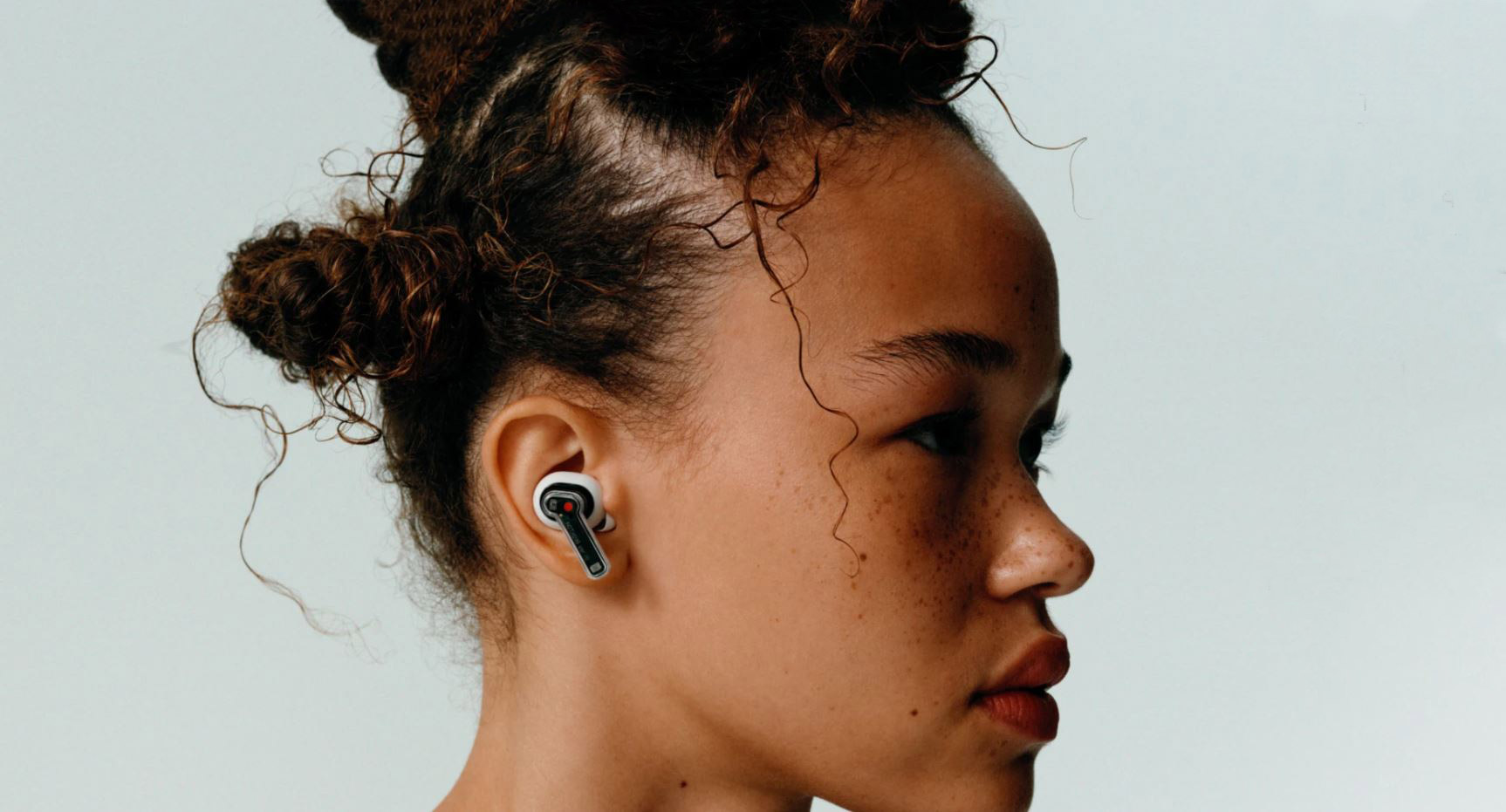 Carl Pei S Nothing Launches Its First Product Nothing Ear 1 Earbuds Klgadgetguy