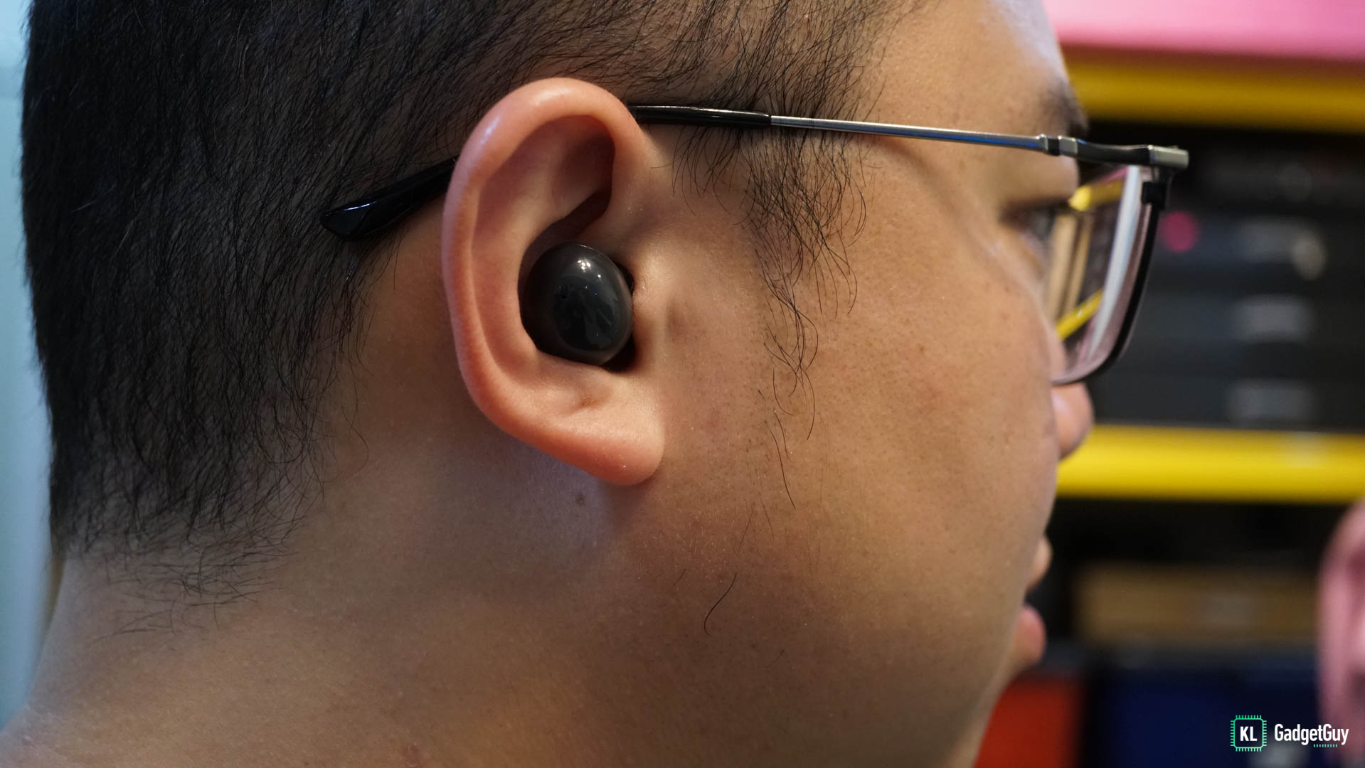 Samsung Galaxy Buds 2 Review Minimalist earbuds that sound really