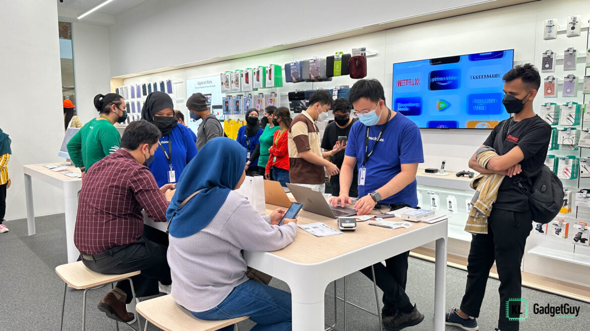 machines launches first Apple Premium Partner Store in South East Asia