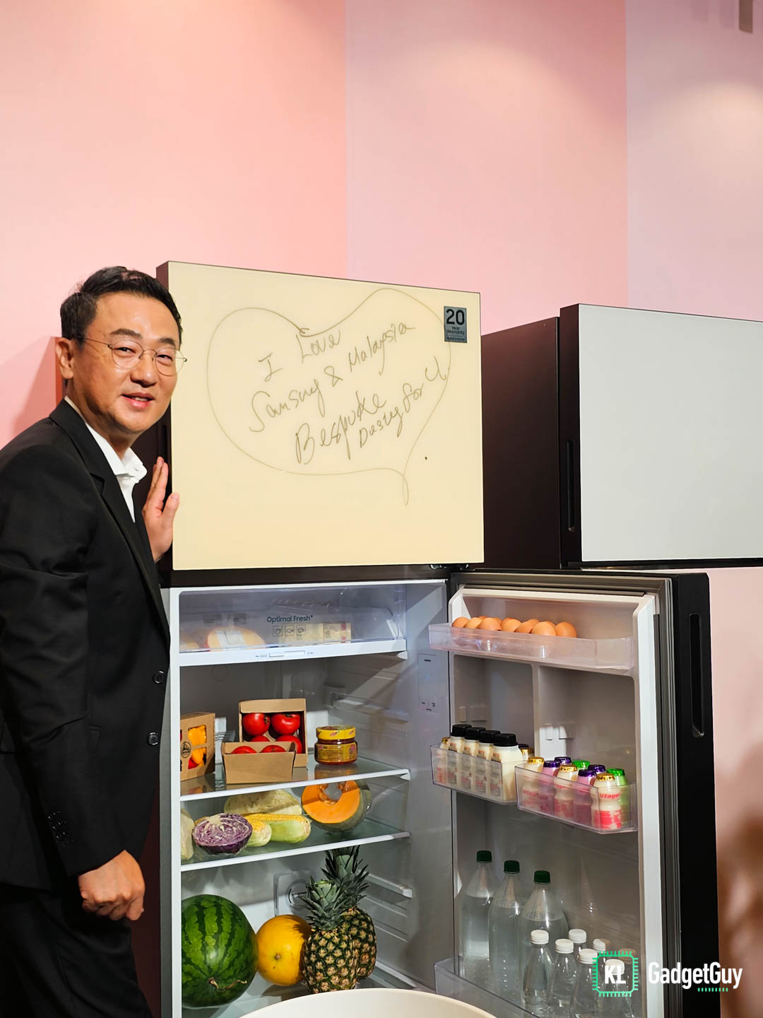 Early Order for The Samsung BESPOKE Top Mount Freezer Starts Today –  Receive Free BESPOKE Microwave Oven Worth RM799! – Samsung Newsroom Malaysia