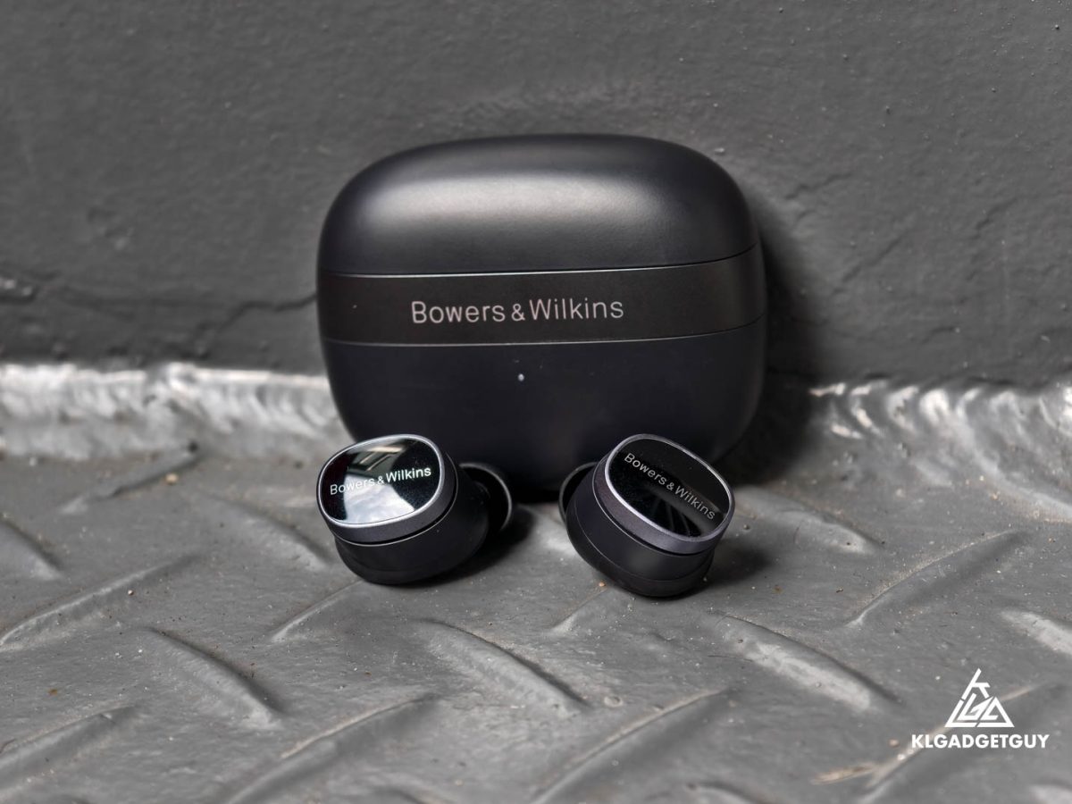 M*I様 【試聴のみ・保証書付き】Bowers & Wilkins Pi8 Bowers & Wilkins Pi8/MB [ミッドナイト・ブルー] 価格比較 - 価格.com
