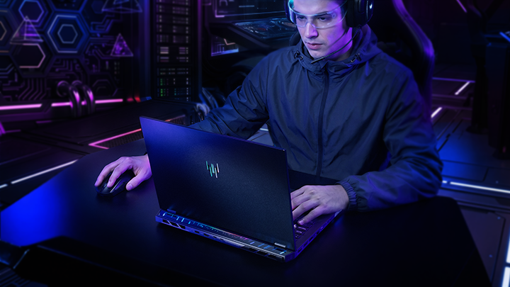 Acer’s New Predator Helios 18 AI Packs RTX 5090 Graphics, While Nitro Blaze Link Reinvents Handheld Gaming