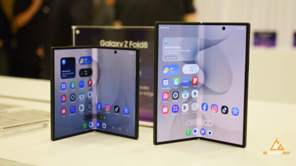 Samsung Galaxy Z Fold8 and Galaxy Z Fold8 Ultra displayed open side by side
