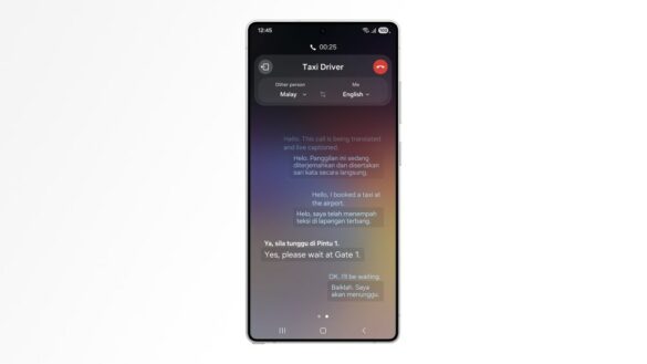 Samsung Galaxy AI Live Translate showing a Malay to English phone call